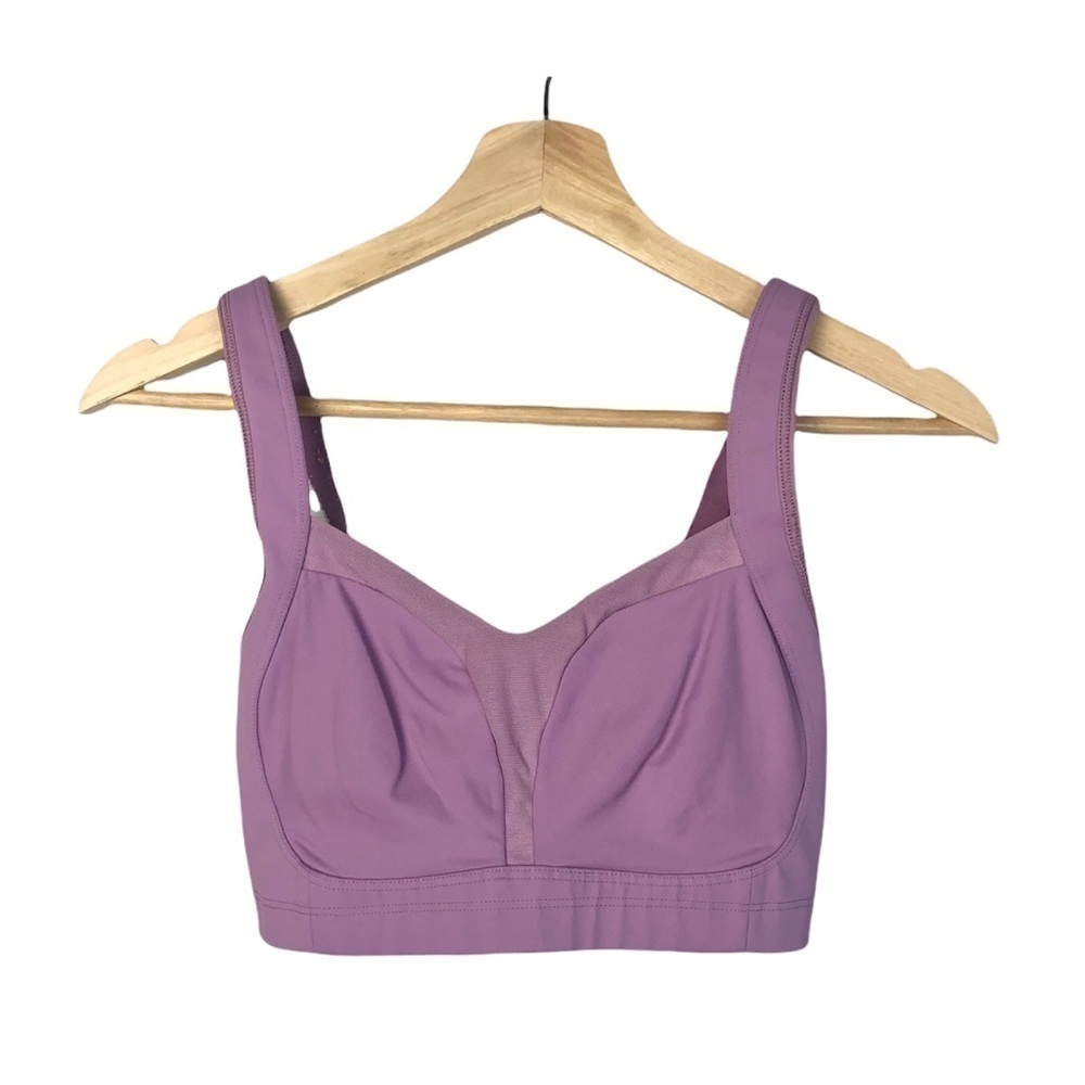 Lululemon Light Purple TaTa Tamer Clasp‎ Back Sports Bra 32B